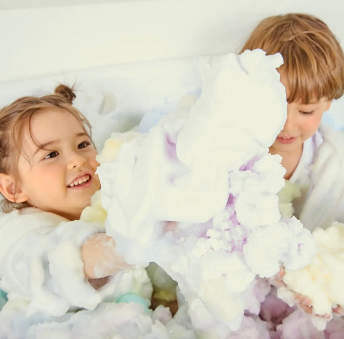BRIEL Bubble Cleanser